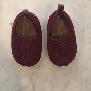 Baby toms shoes